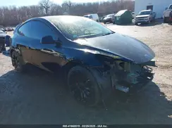 7SAYGDEFXNF313636 2022 TESLA MODEL Y