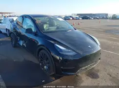 7SAYGDEFXNF319517 2022 TESLA MODEL Y