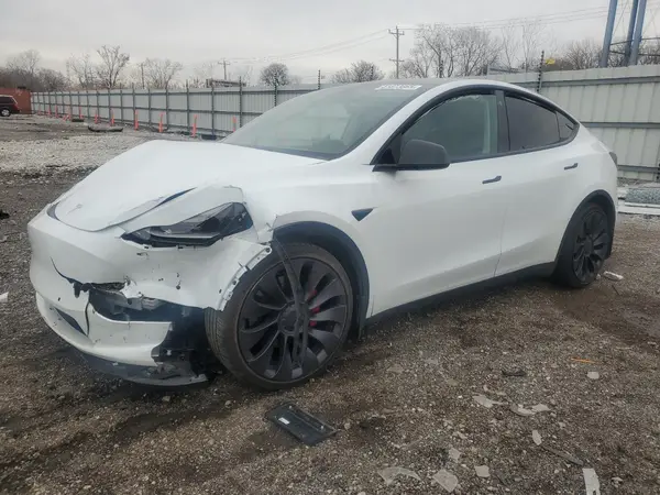 7SAYGDEFXNF322935 2022 TESLA MODEL Y - Image 1
