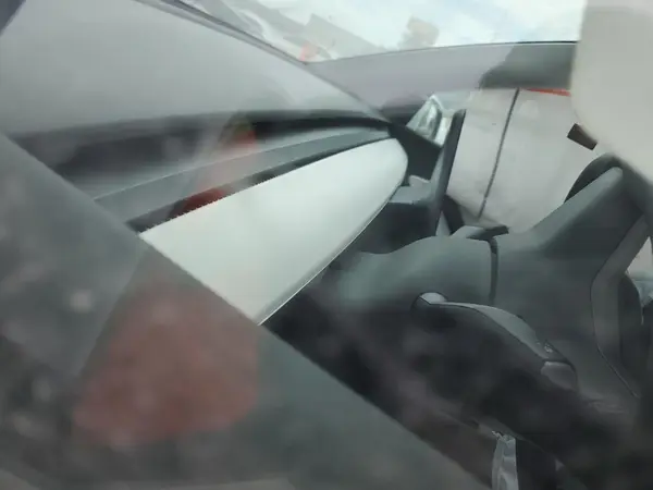 7SAYGDEFXNF326323 2022 TESLA MODEL Y - Image 8
