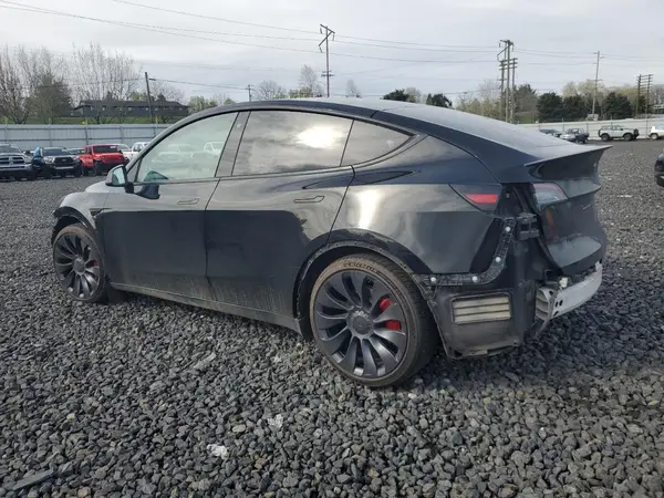 7SAYGDEFXNF326967 2022 TESLA MODEL Y - Image 2