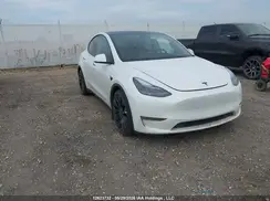 7SAYGDEFXNF328816 2022 TESLA MODEL Y