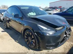7SAYGDEFXNF330193 2022 TESLA MODEL Y