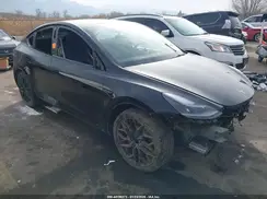 7SAYGDEFXNF337550 2022 TESLA MODEL Y