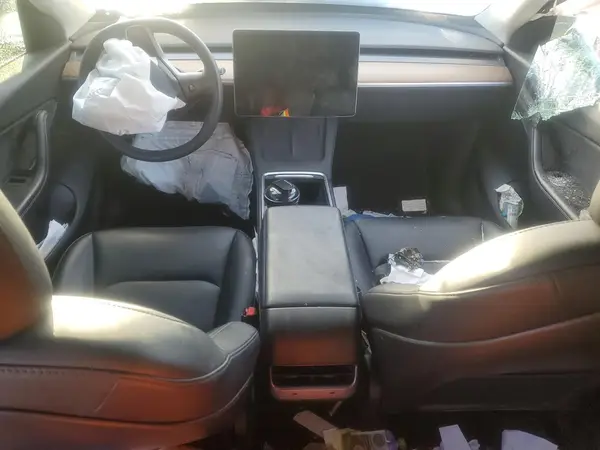 7SAYGDEFXNF381791 2022 TESLA MODEL Y - Image 8