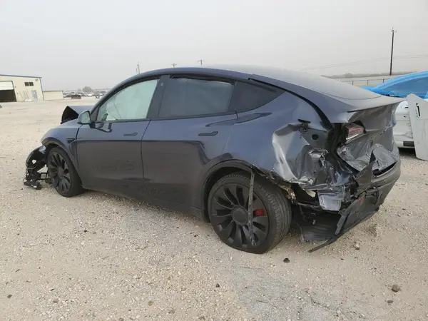 7SAYGDEFXNF388594 2022 TESLA MODEL Y - Image 2