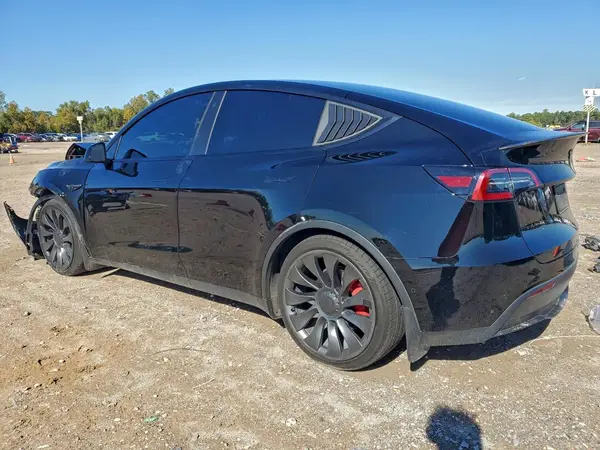 7SAYGDEFXNF389213 2022 TESLA MODEL Y - Image 2