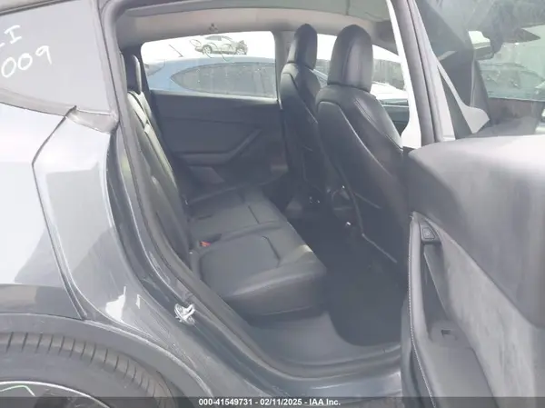 7SAYGDEFXNF399322 2022 TESLA MODEL Y - Image 8