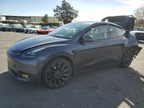 7SAYGDEFXNF406060 2022 TESLA MODEL Y - Image 1