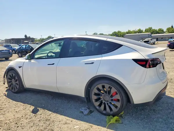7SAYGDEFXNF406379 2022 TESLA MODEL Y - Image 2