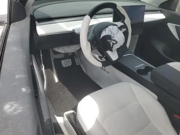7SAYGDEFXNF410531 2022 TESLA MODEL Y - Image 8