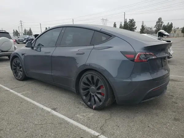 7SAYGDEFXNF417141 2022 TESLA MODEL Y - Image 2