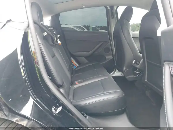 7SAYGDEFXNF438720 2022 TESLA MODEL Y - Image 8