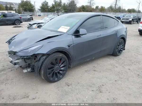 7SAYGDEFXNF444386 2022 TESLA MODEL Y - Image 2
