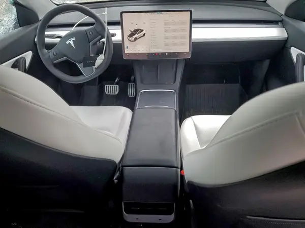 7SAYGDEFXNF450530 2022 TESLA MODEL Y - Image 8