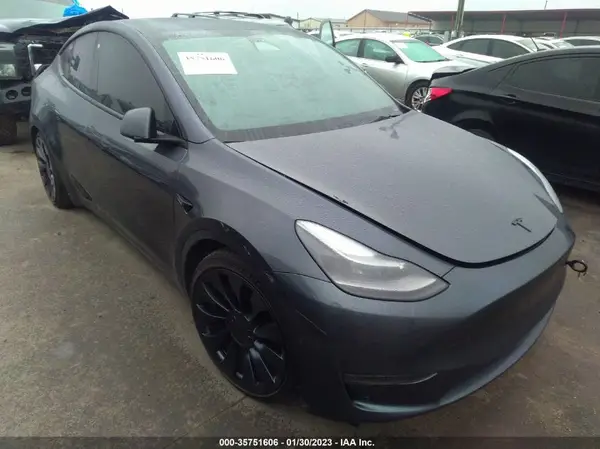 7SAYGDEFXNF450544 2022 TESLA MODEL Y - Image 1