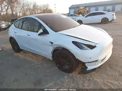 7SAYGDEFXNF456263 2022 TESLA MODEL Y