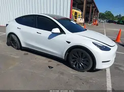 7SAYGDEFXNF465951 2022 TESLA MODEL Y