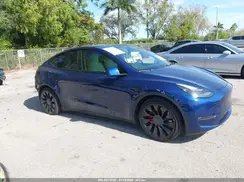 7SAYGDEFXNF467621 2022 TESLA MODEL Y