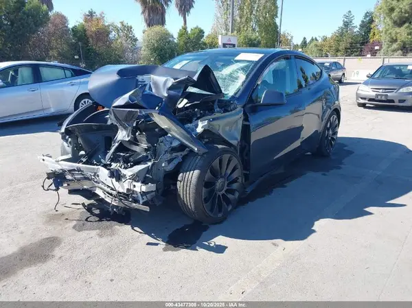 7SAYGDEFXNF487500 2022 TESLA MODEL Y - Image 2