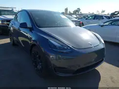7SAYGDEFXNF488856 2022 TESLA MODEL Y