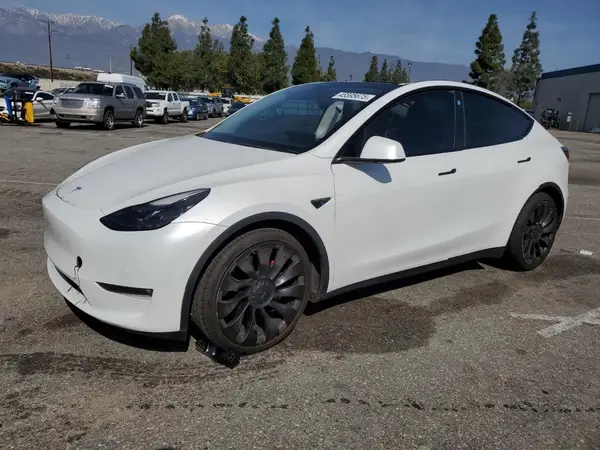 7SAYGDEFXNF490381 2022 TESLA MODEL Y - Image 1