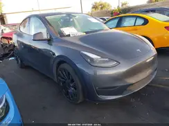 7SAYGDEFXNF491837 2022 TESLA MODEL Y