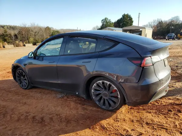 7SAYGDEFXNF495273 2022 TESLA MODEL Y - Image 2