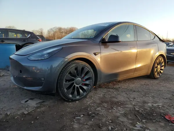 7SAYGDEFXNF495306 2022 TESLA MODEL Y - Image 1