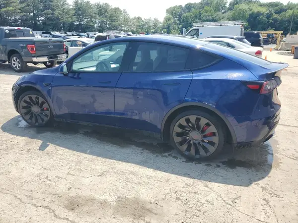 7SAYGDEFXNF515960 2022 TESLA MODEL Y - Image 2