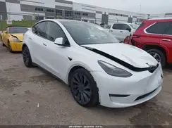 7SAYGDEFXNF524352 2022 TESLA MODEL Y