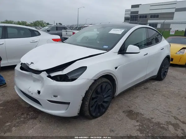 7SAYGDEFXNF524352 2022 TESLA MODEL Y - Image 2