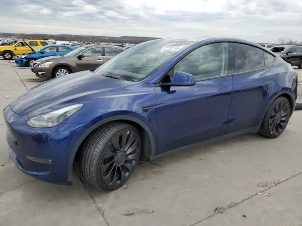 7SAYGDEFXNF531771 2022 TESLA MODEL Y - Image 1