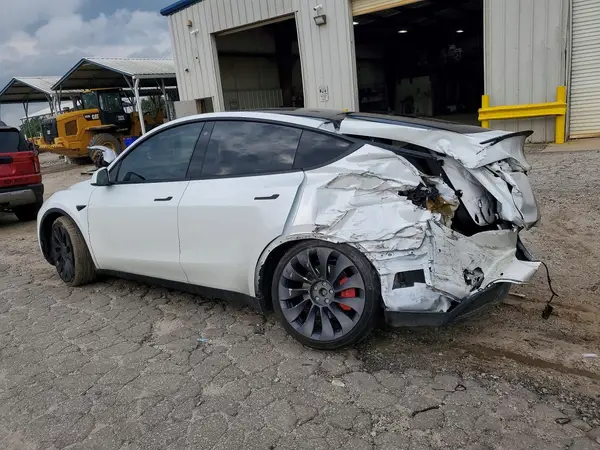 7SAYGDEFXNF539918 2022 TESLA MODEL Y - Image 2