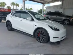 7SAYGDEFXNF550921 2022 TESLA MODEL Y