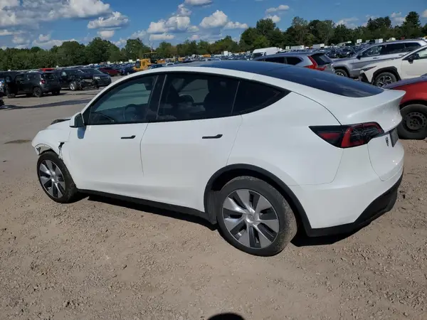 7SAYGDEFXPA049446 2023 TESLA MODEL Y - Image 2
