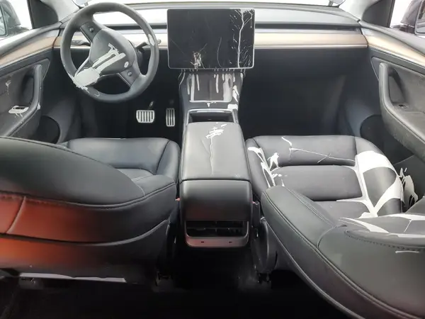 7SAYGDEFXPF584635 2023 TESLA MODEL Y - Image 8