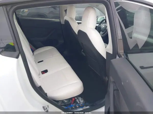 7SAYGDEFXPF589477 2023 TESLA MODEL Y - Image 8