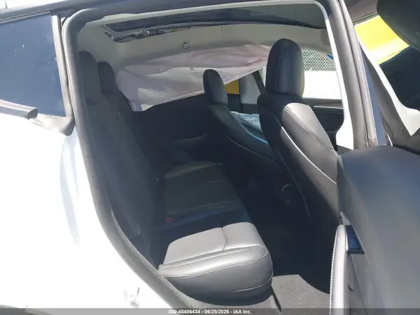 7SAYGDEFXPF601532 2023 TESLA MODEL Y - Image 8
