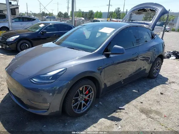 7SAYGDEFXPF618668 2023 TESLA MODEL Y - Image 2