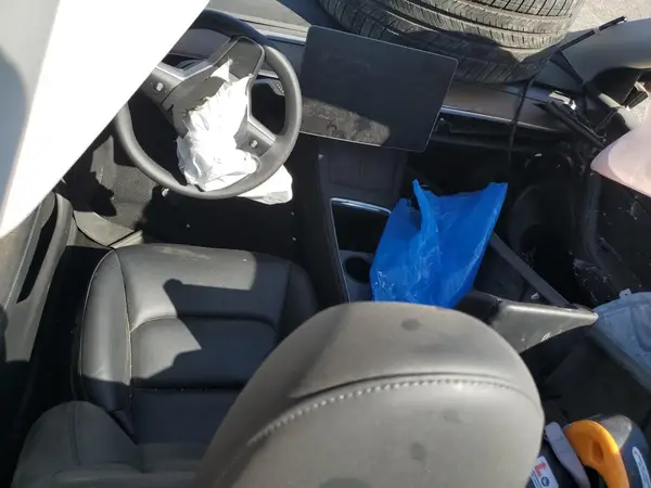7SAYGDEFXPF698750 2023 TESLA MODEL Y - Image 8