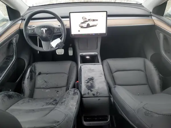 7SAYGDEFXPF700920 2023 TESLA MODEL Y - Image 8