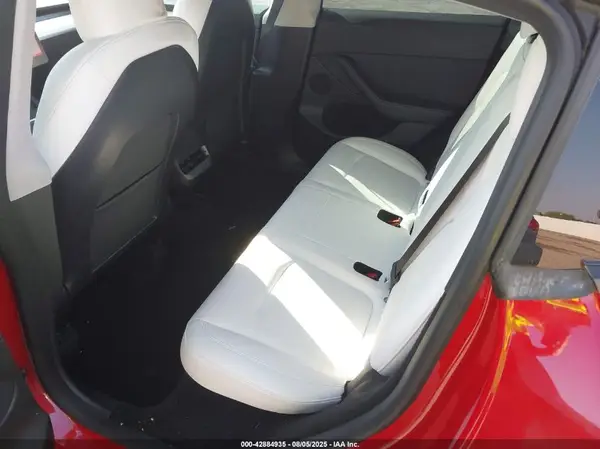 7SAYGDEFXPF714770 2023 TESLA MODEL Y - Image 8