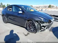 7SAYGDEFXPF744612 2023 TESLA MODEL Y