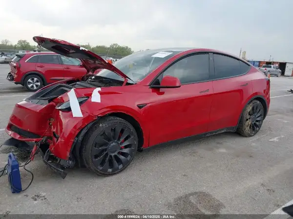 7SAYGDEFXPF765508 2023 TESLA MODEL Y - Image 2