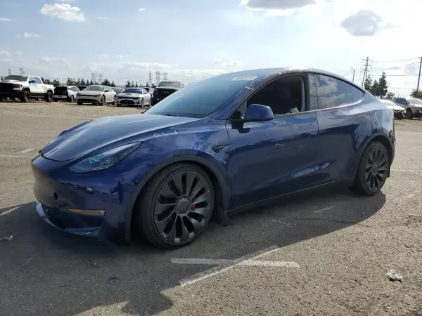 7SAYGDEFXPF790392 2023 TESLA MODEL Y - Image 1