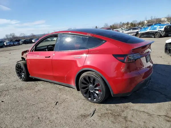 7SAYGDEFXPF790747 2023 TESLA MODEL Y - Image 2