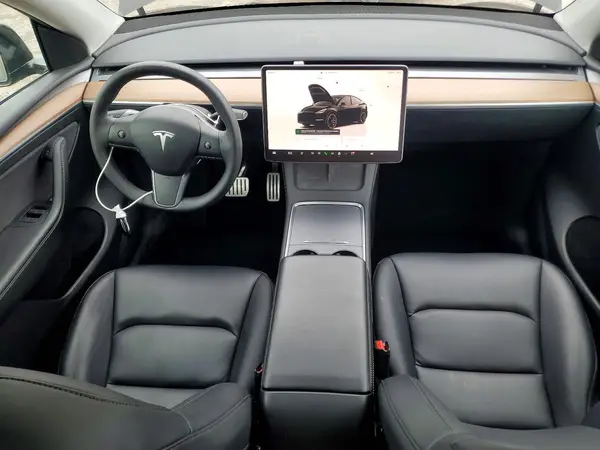 7SAYGDEFXPF810897 2023 TESLA MODEL Y - Image 8