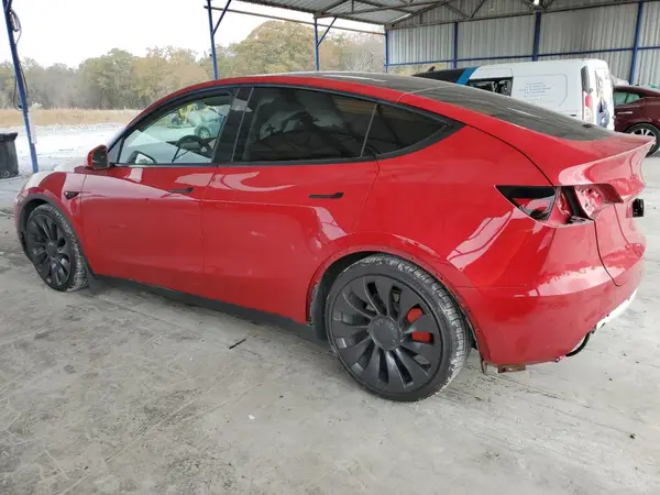 7SAYGDEFXPF815694 2023 TESLA MODEL Y - Image 2