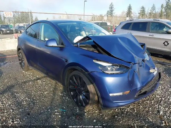 7SAYGDEFXPF816666 2023 TESLA MODEL Y - Image 1